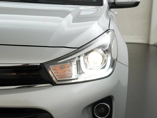 Kia Rio - Afbeelding 21 van 30