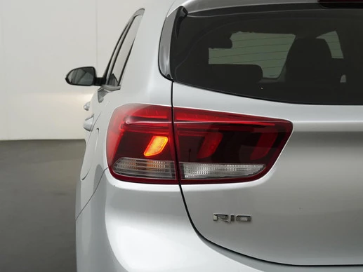 Kia Rio - Afbeelding 22 van 30