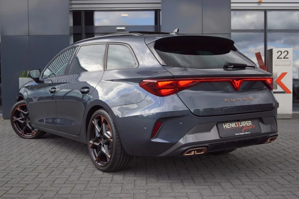 CUPRA Leon Sportstourer - Afbeelding 2 van 30