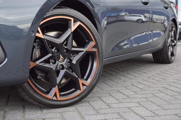 CUPRA Leon Sportstourer - Afbeelding 6 van 30