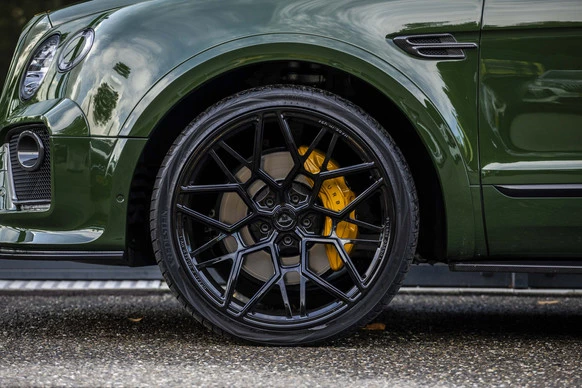Bentley Bentayga - Afbeelding 7 van 30