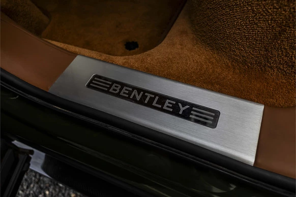Bentley Bentayga - Afbeelding 17 van 30