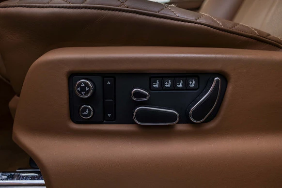 Bentley Bentayga - Afbeelding 30 van 30