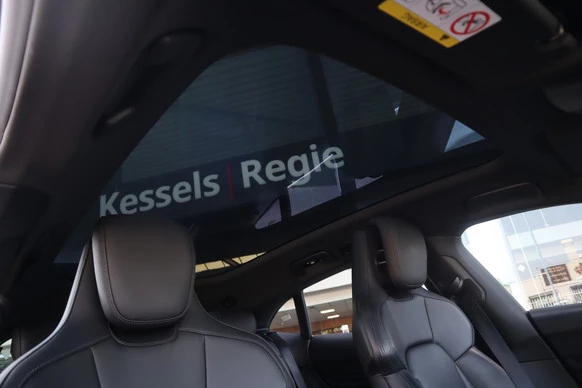 Porsche Taycan - Afbeelding 9 van 30