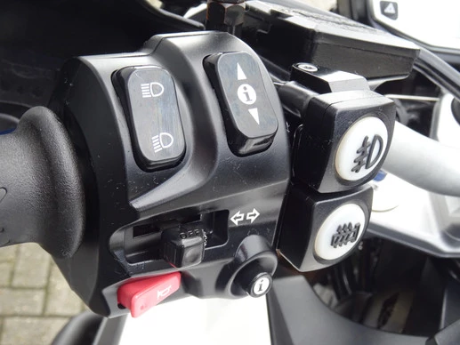 Triumph Tiger - Afbeelding 9 van 16