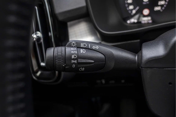 Volvo XC40 - Afbeelding 28 van 30