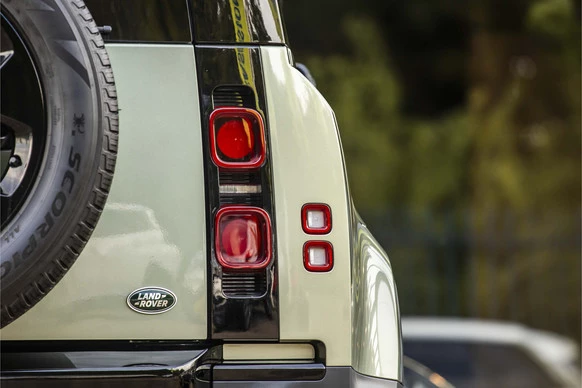 Land Rover Defender - Afbeelding 7 van 30