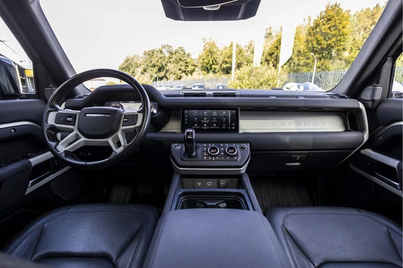 Land Rover Defender - Afbeelding 24 van 30