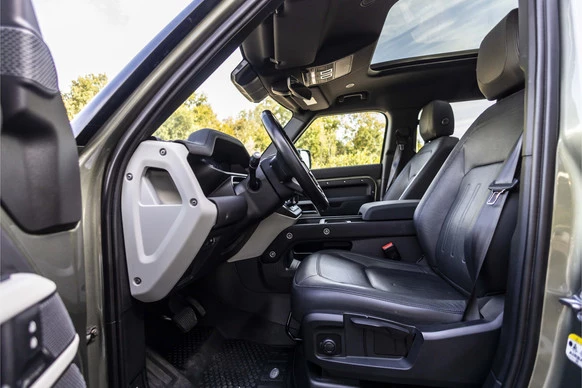 Land Rover Defender - Afbeelding 28 van 30