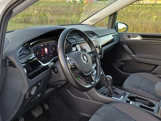 Volkswagen Touran - Afbeelding 28 van 30
