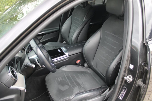 Mercedes-Benz C-Klasse - Afbeelding 6 van 25