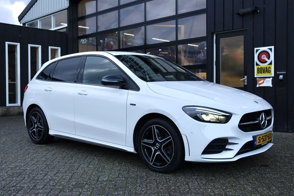 Mercedes-Benz B-Klasse - Afbeelding 1 van 30