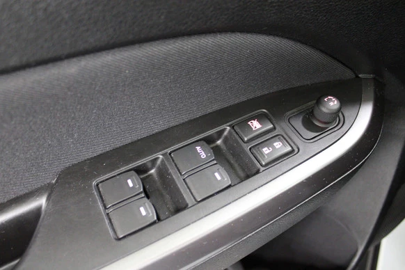 Suzuki Vitara - Afbeelding 19 van 26