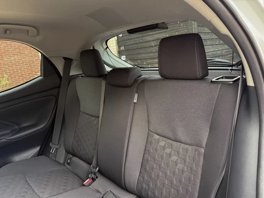 Toyota Yaris - Afbeelding 27 van 30