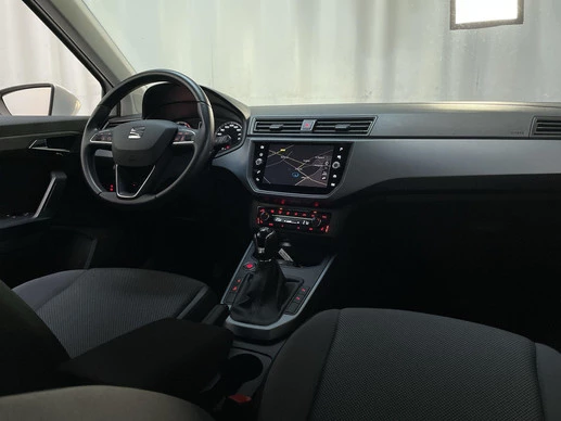 SEAT Arona - Afbeelding 2 van 28