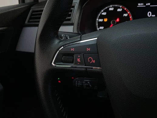 SEAT Arona - Afbeelding 24 van 28