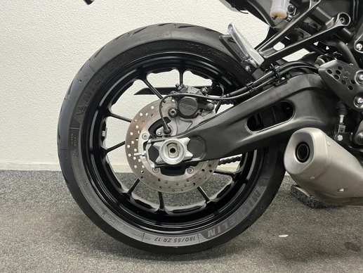 Yamaha MT 07 - Afbeelding 8 van 22