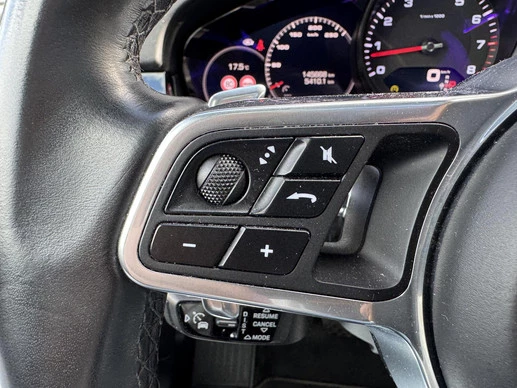 Porsche Cayenne - Afbeelding 15 van 30