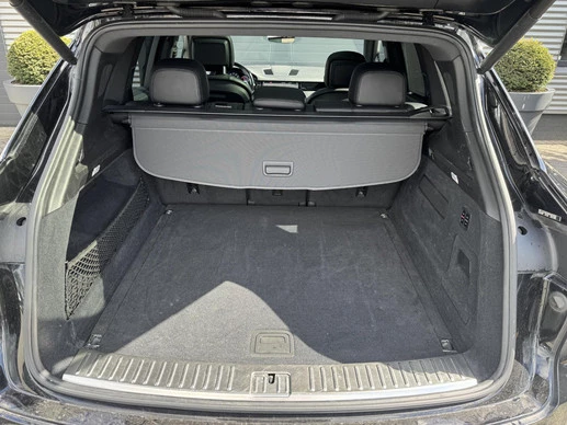 Porsche Cayenne - Afbeelding 28 van 30