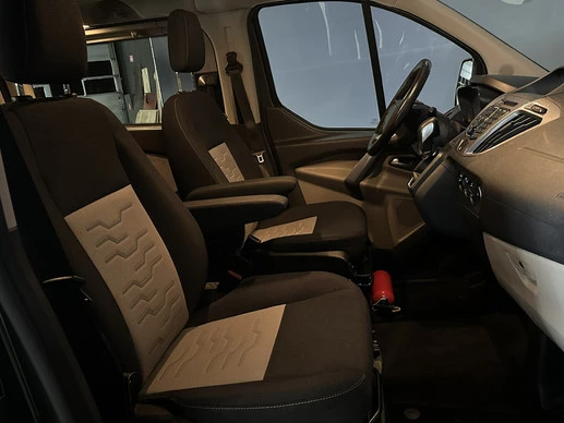 Ford Tourneo Custom - Afbeelding 10 van 25