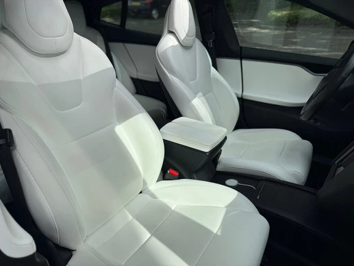 Tesla Model S - Afbeelding 30 van 30