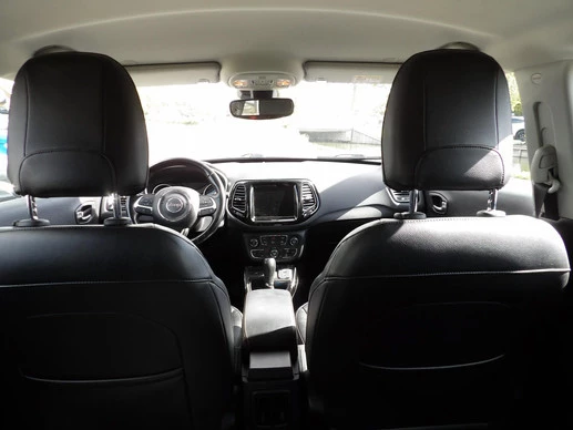 Jeep Compass - Afbeelding 9 van 16