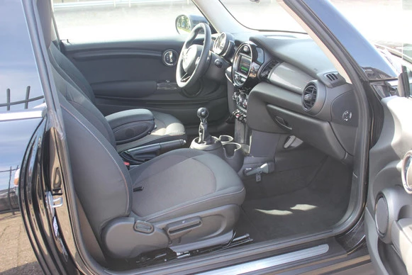MINI Cooper - Afbeelding 5 van 24
