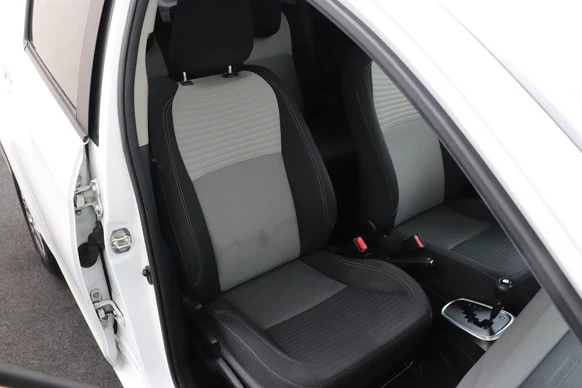 Toyota Yaris - Afbeelding 14 van 30