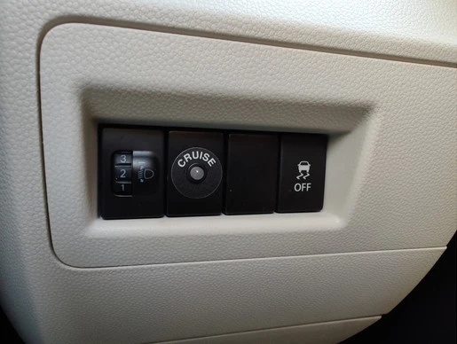 Suzuki Ignis - Afbeelding 25 van 30