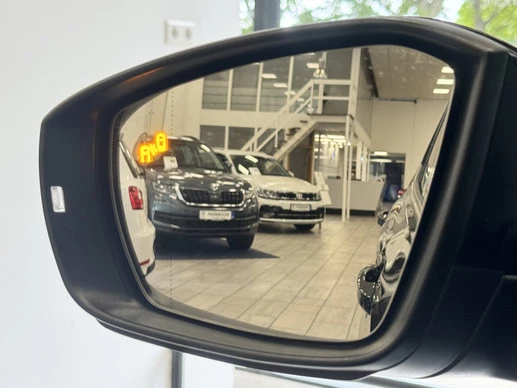 Volkswagen T-Cross - Afbeelding 22 van 30