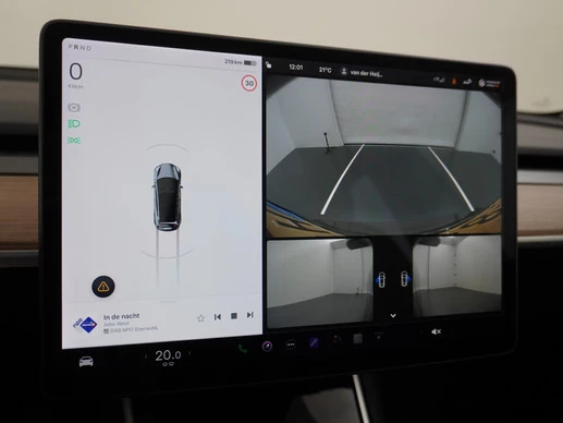 Tesla Model 3 - Afbeelding 13 van 30