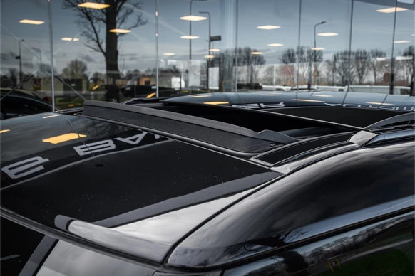 Land Rover Defender - Afbeelding 25 van 30