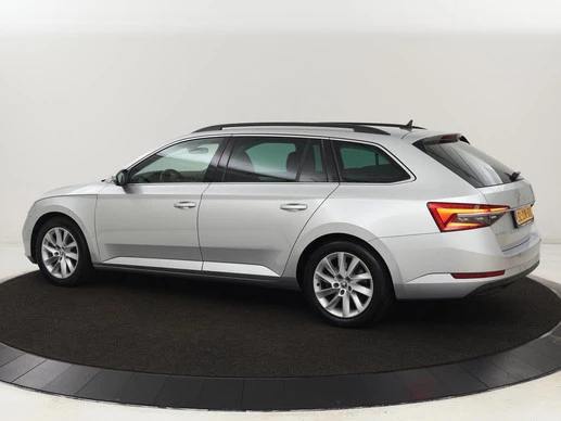 Škoda Superb - Afbeelding 2 van 30