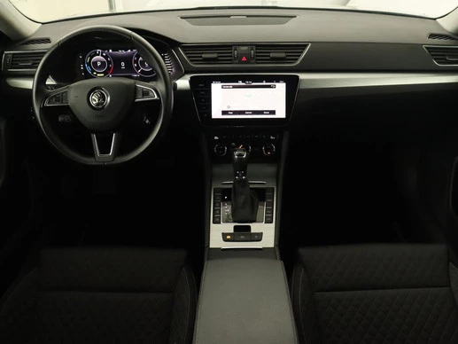 Škoda Superb - Afbeelding 8 van 30