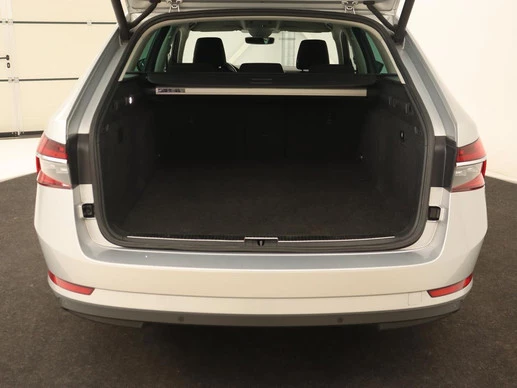Škoda Superb - Afbeelding 10 van 30