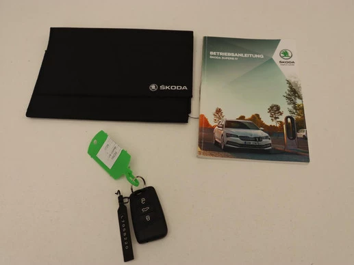 Škoda Superb - Afbeelding 13 van 30