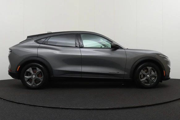 Ford Mustang Mach-E - Afbeelding 7 van 30