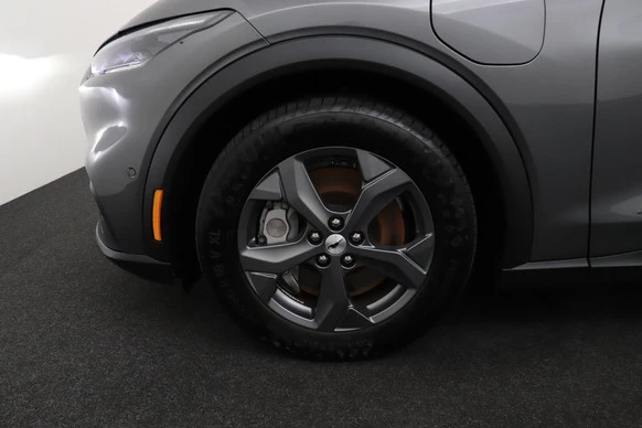 Ford Mustang Mach-E - Afbeelding 8 van 30