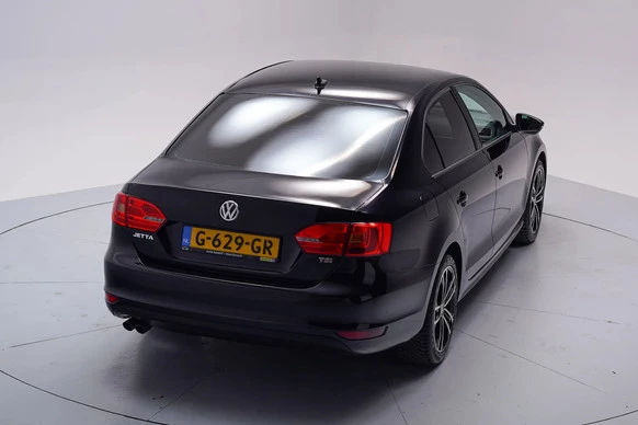 Volkswagen Jetta - Afbeelding 13 van 30