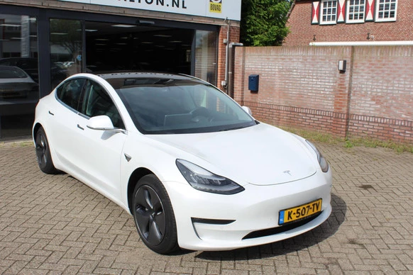 Tesla Model 3 - Afbeelding 8 van 8