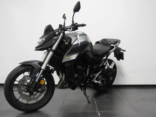 Honda CB 750 - Afbeelding 3 van 7