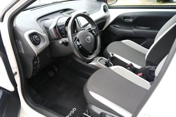 Toyota Aygo - Afbeelding 2 van 30