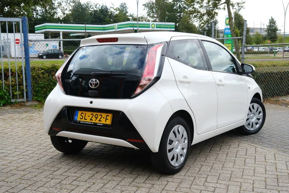 Toyota Aygo - Afbeelding 3 van 30