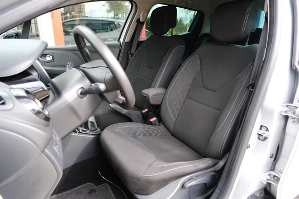 Renault Clio - Afbeelding 22 van 30