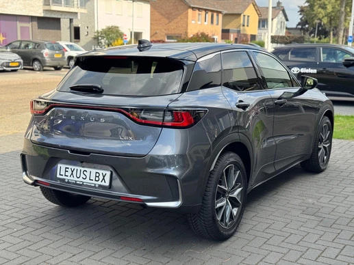 Lexus LBX - Afbeelding 4 van 30