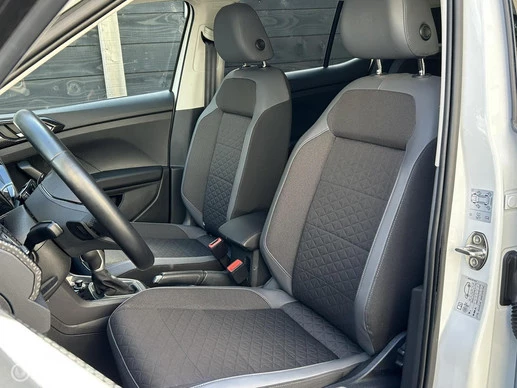 Volkswagen T-Cross - Afbeelding 12 van 30