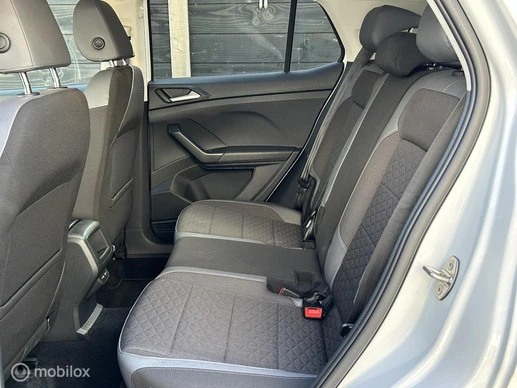 Volkswagen T-Cross - Afbeelding 16 van 30