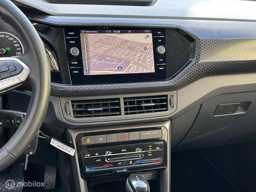 Volkswagen T-Cross - Afbeelding 23 van 30
