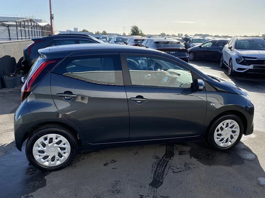 Toyota Aygo - Afbeelding 16 van 30