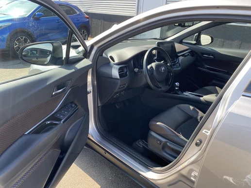 Toyota C-HR - Afbeelding 22 van 30